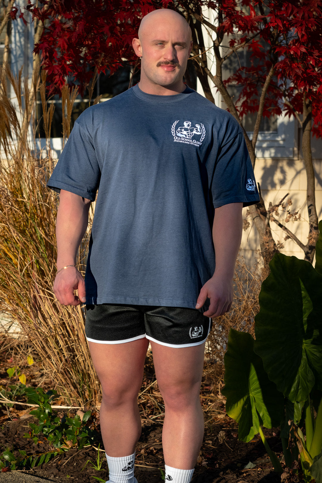 UNIVERSE OVERSIZED TEE