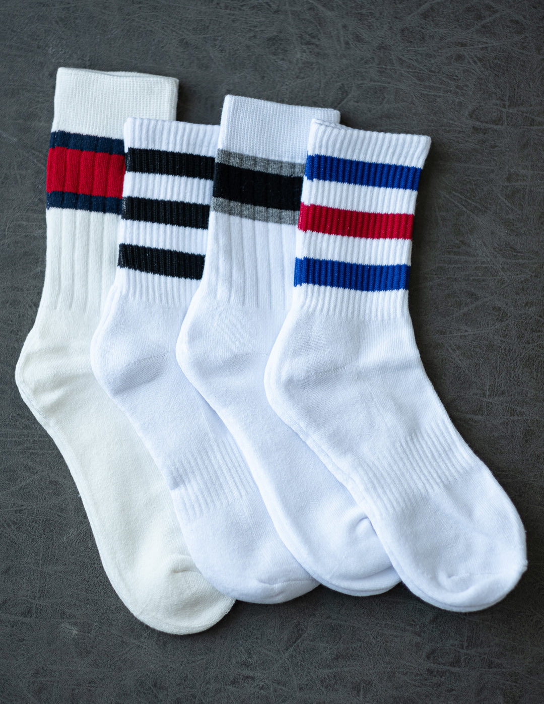 OLD SCHOOL SOCKS - 4 PACK