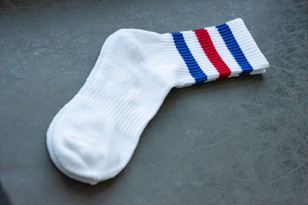 RETRO BLUE & RED STRIPED SOCKS