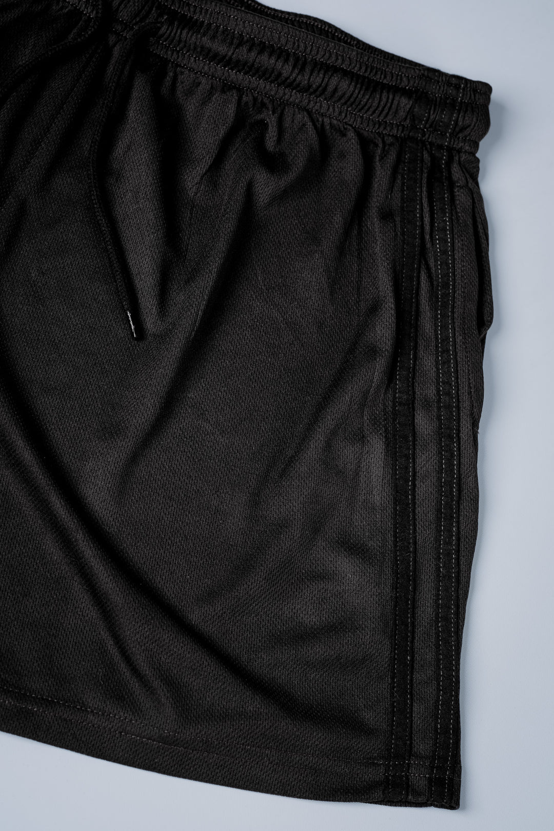 STEALTH MESH SHORTS