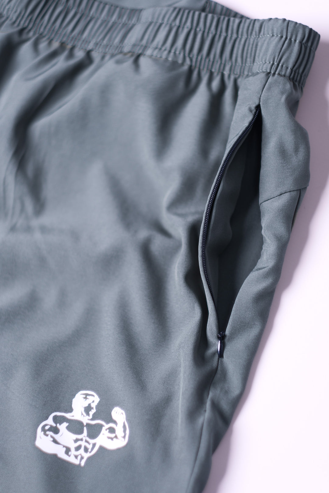 COSMIC '96 ESSENTIALS SHORTS