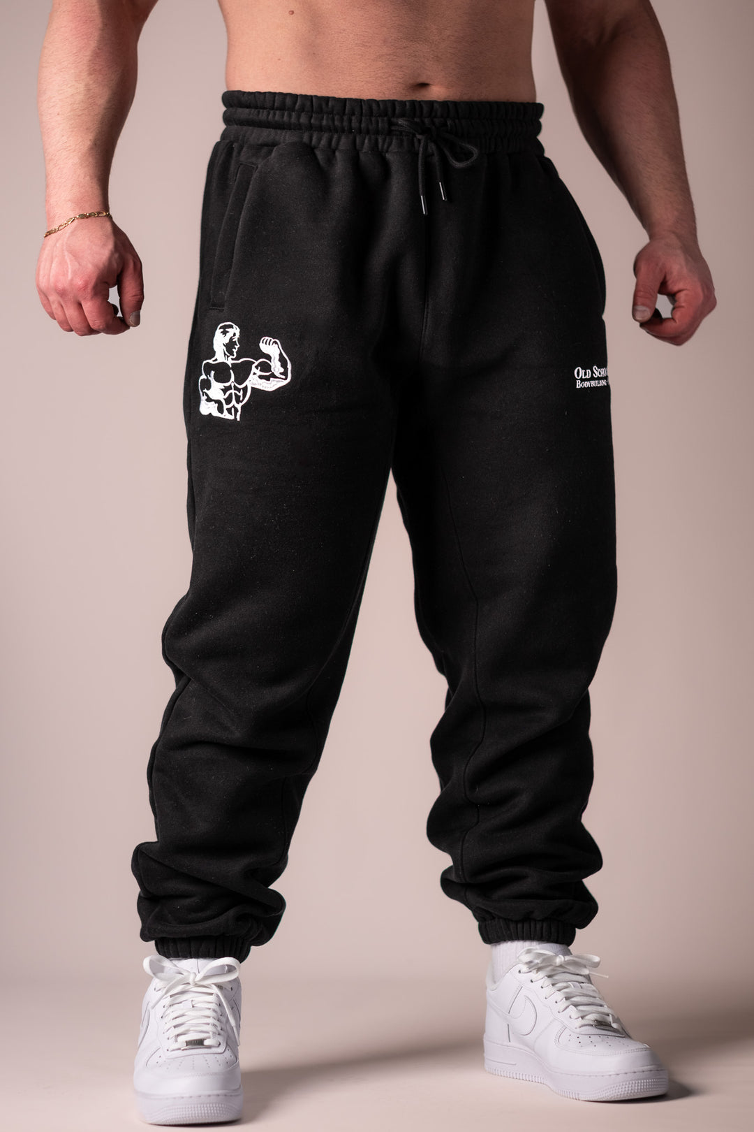 TITAN '96 SWEATS