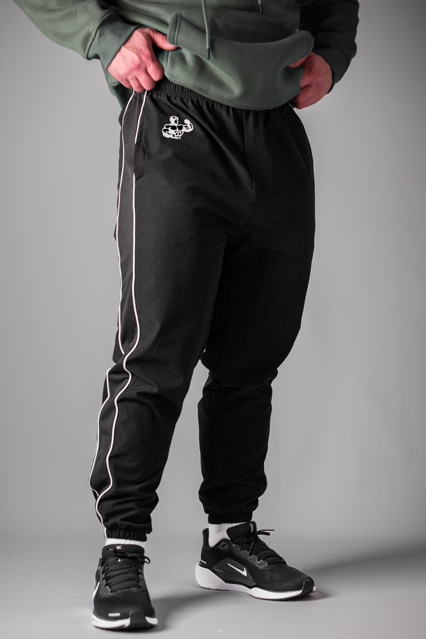 Carbon Classics '96 Windbreaker Pants | Old School Glory