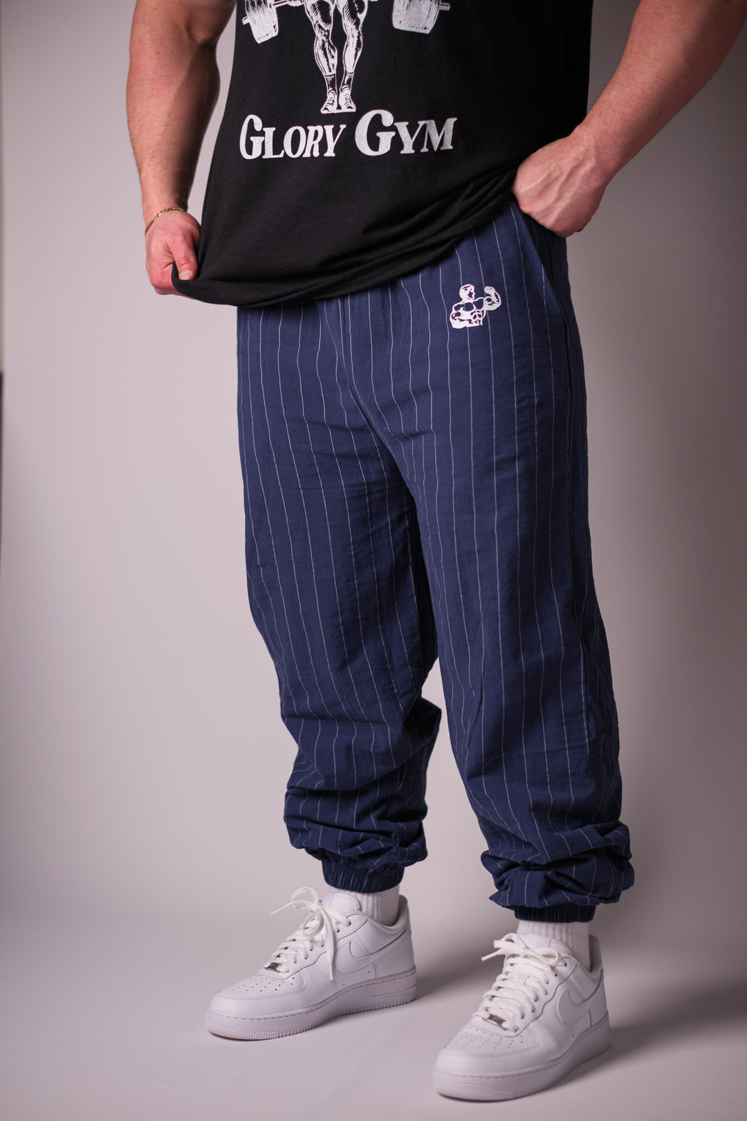 BLACK HEATHER GLORY GYM TEE