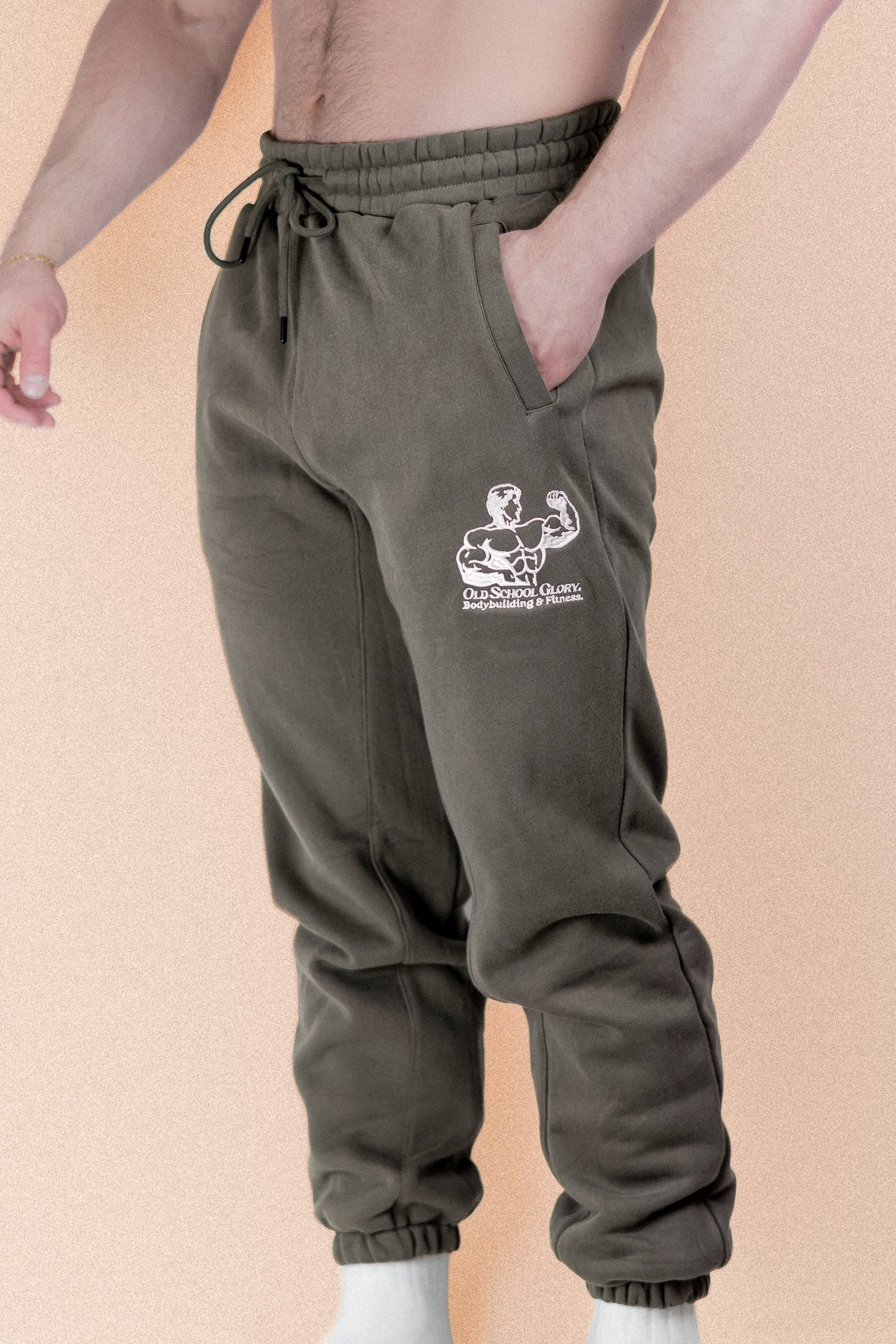 OLD SCHOOL JOGGERS + SWEATPANTS | RETRO GYM CLOTHING CRAFTED