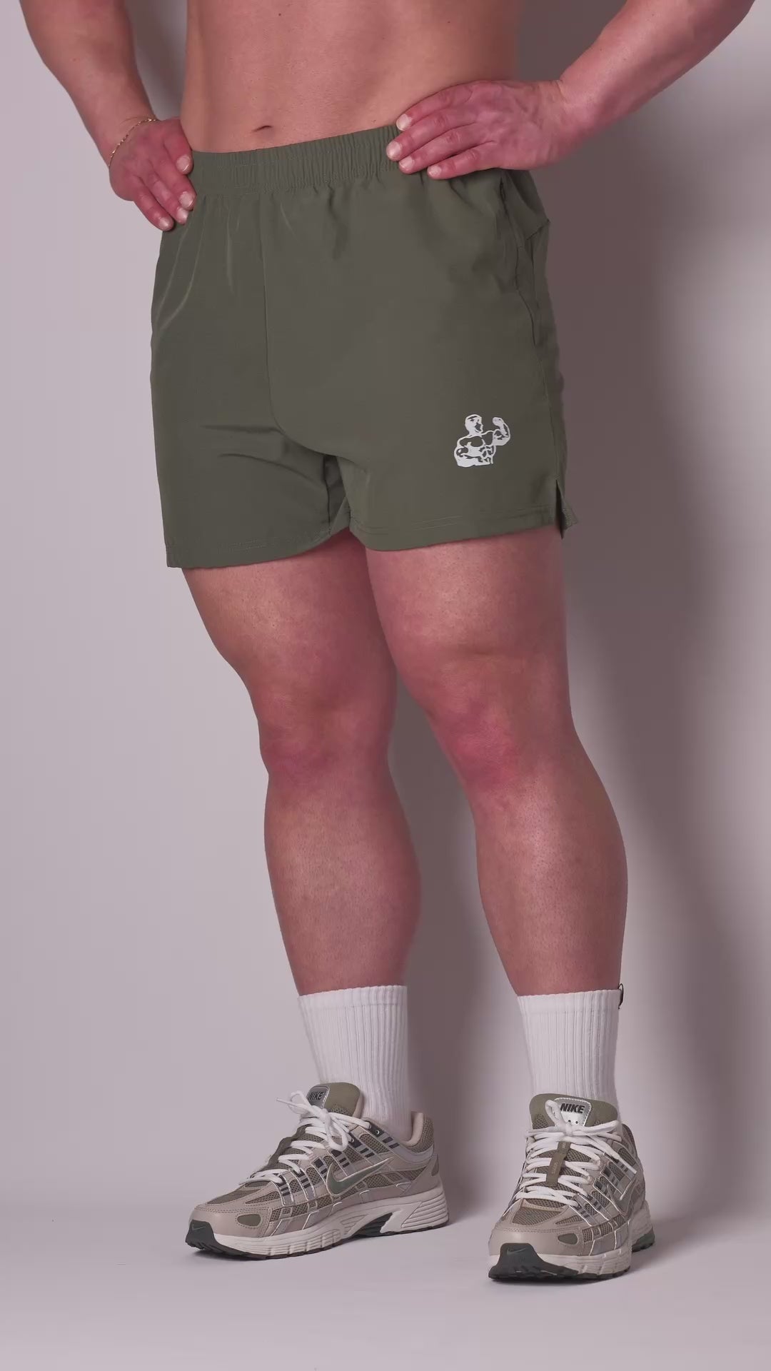 HUNTER '96 ESSENTIALS SHORTS